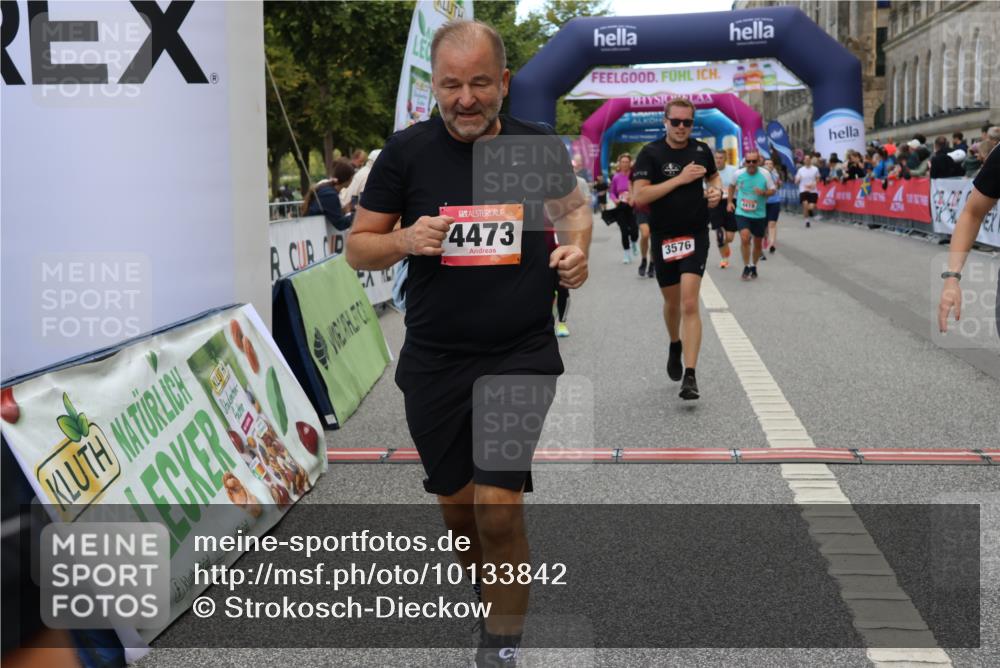 06.09.2026 - CURREX Alsterlauf Strokosch-Dieckow http://msf.ph/oto/10133842 06.09.2026 10:07:46 Ziel 1316, 2176, 2430, 2524, 2654, 3092, 3576, 3705, 3706, 4419, 4473, 5338, 5860, 6147, 6176, 6223 meine-sportfotos.de