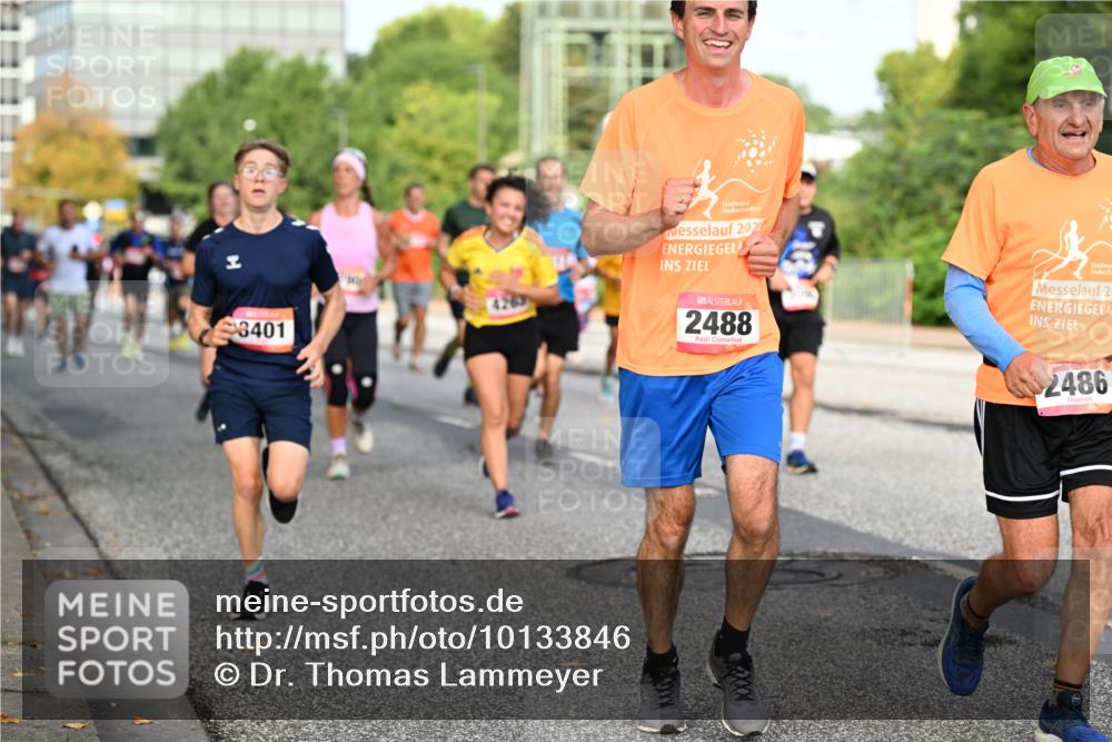 06.09.2026 - CURREX Alsterlauf Dr. Thomas Lammeyer http://msf.ph/oto/10133846 06.09.2026 09:58:56 Laufen 3401, 202, 2488, 2, 2486 meine-sportfotos.de
