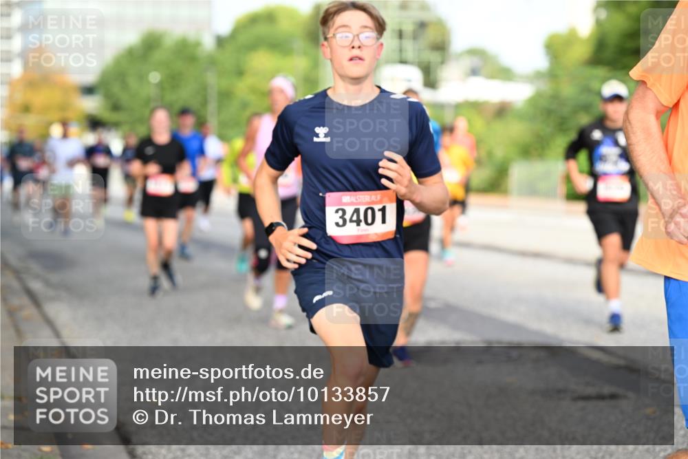 06.09.2026 - CURREX Alsterlauf Dr. Thomas Lammeyer http://msf.ph/oto/10133857 06.09.2026 09:58:58 Laufen 18, 3401 meine-sportfotos.de