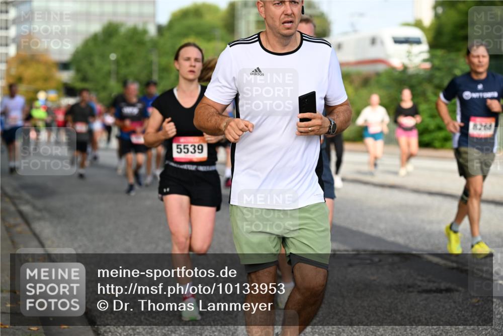 06.09.2026 - CURREX Alsterlauf Dr. Thomas Lammeyer http://msf.ph/oto/10133953 06.09.2026 09:59:06 Laufen 5539, 8264 meine-sportfotos.de