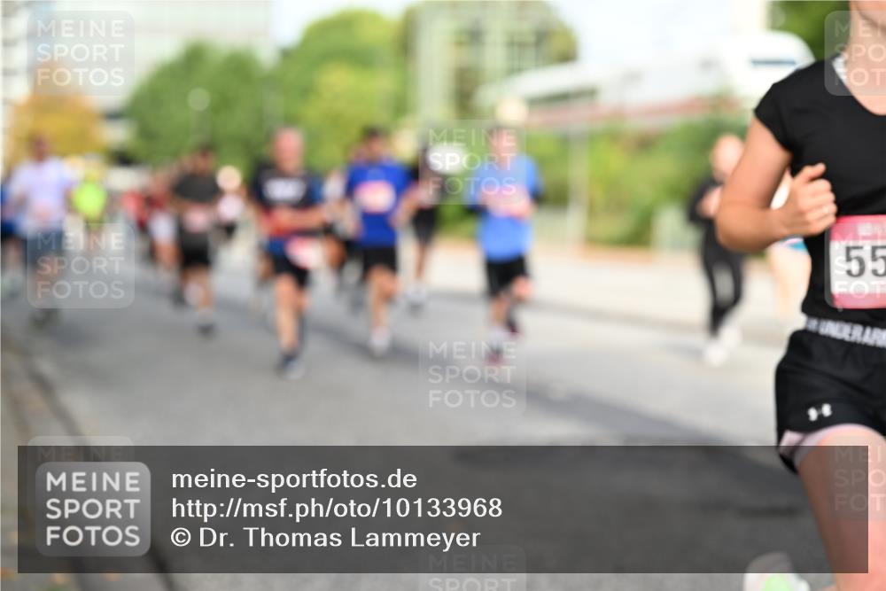 06.09.2026 - CURREX Alsterlauf Dr. Thomas Lammeyer http://msf.ph/oto/10133968 06.09.2026 09:59:07 Laufen 55 meine-sportfotos.de