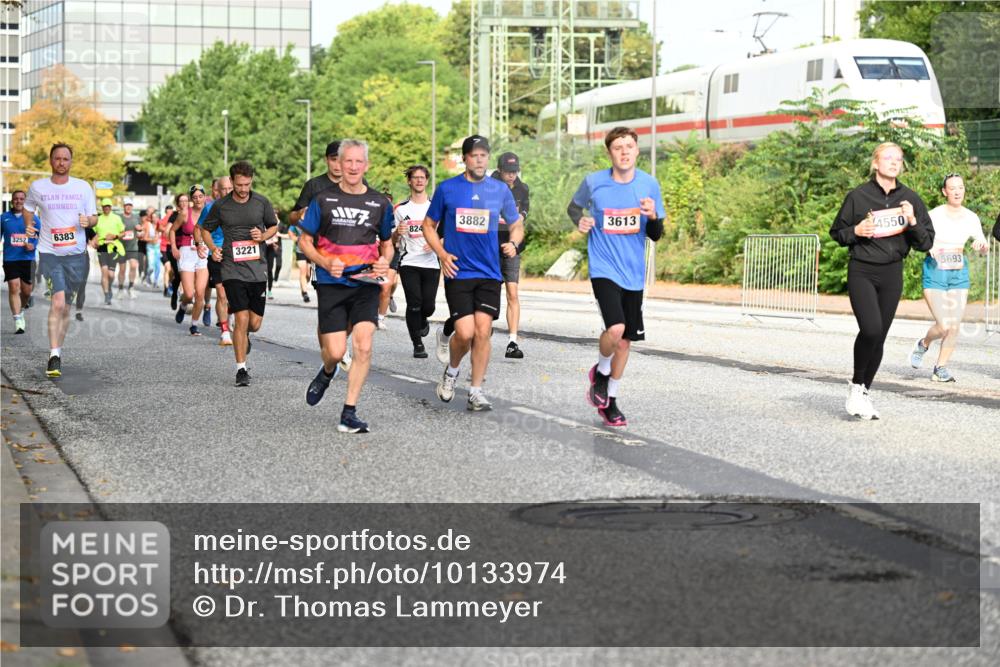 06.09.2026 - CURREX Alsterlauf Dr. Thomas Lammeyer http://msf.ph/oto/10133974 06.09.2026 09:59:08 Laufen 3252, 6383, 3882, 824, 3613, 3221, 4550, 5693 meine-sportfotos.de