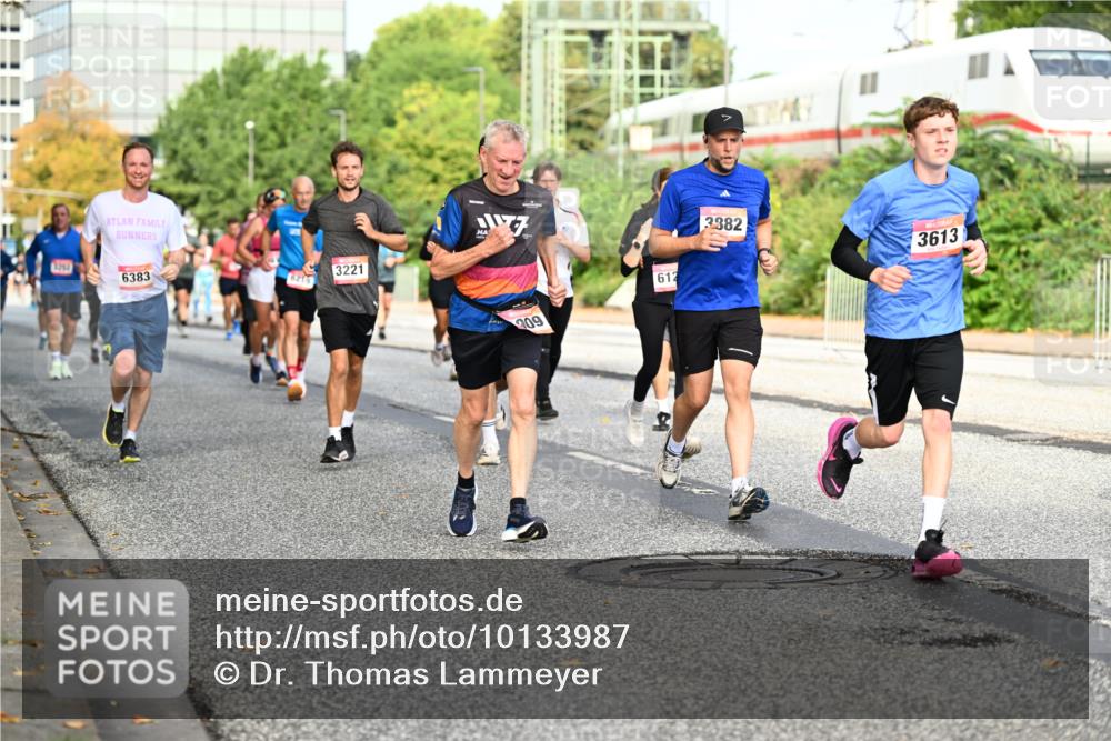 06.09.2026 - CURREX Alsterlauf Dr. Thomas Lammeyer http://msf.ph/oto/10133987 06.09.2026 09:59:09 Laufen 6383, 3221, 909, 612, 3382, 3613 meine-sportfotos.de