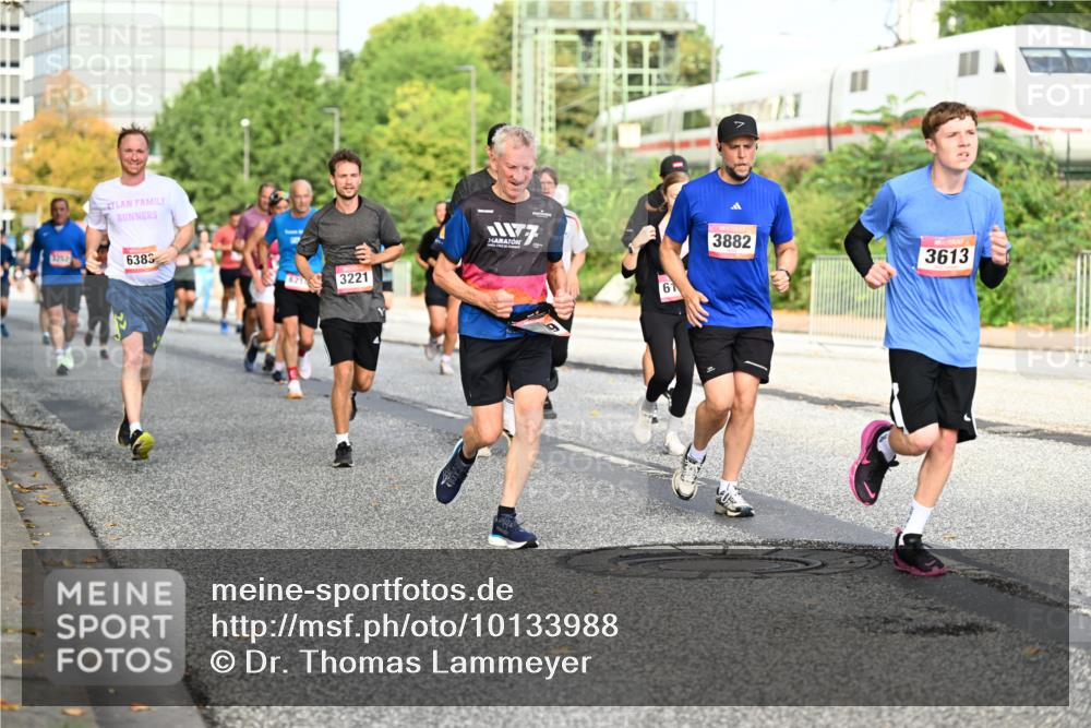 06.09.2026 - CURREX Alsterlauf Dr. Thomas Lammeyer http://msf.ph/oto/10133988 06.09.2026 09:59:09 Laufen 1252, 6383, 6219, 3221, 1177, 61, 3882, 3613 meine-sportfotos.de