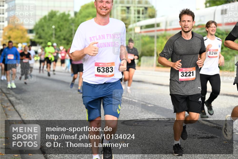06.09.2026 - CURREX Alsterlauf Dr. Thomas Lammeyer http://msf.ph/oto/10134024 06.09.2026 09:59:12 Laufen 6383, 3221, 8244 meine-sportfotos.de