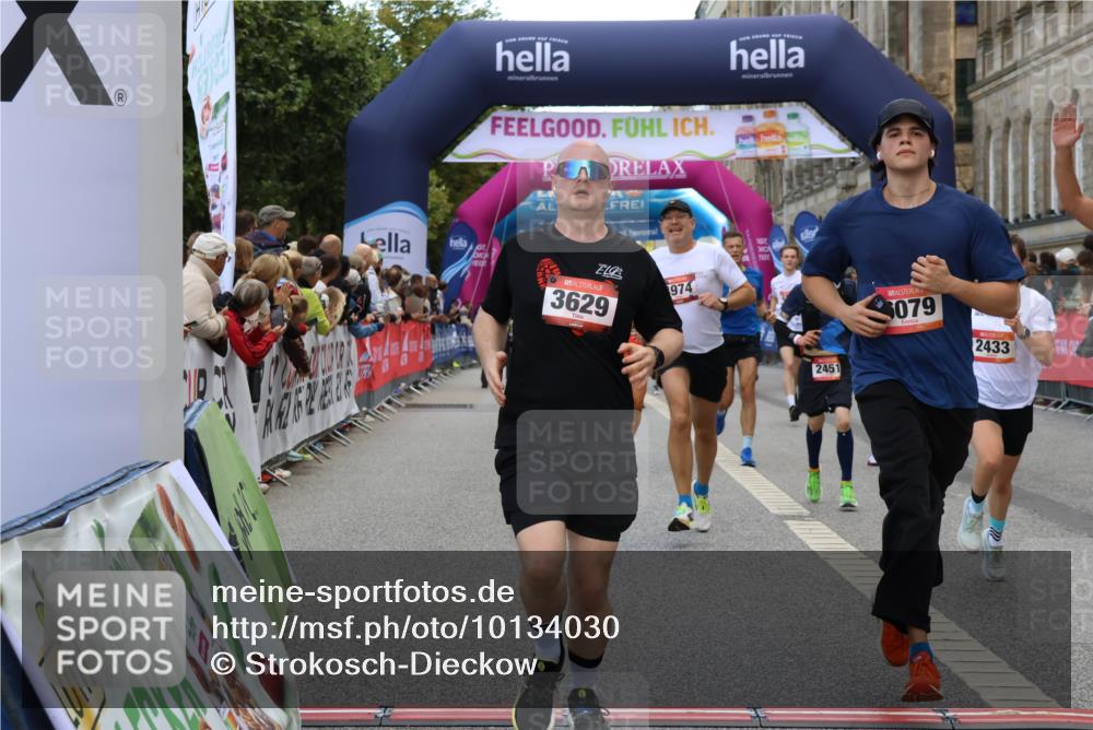 06.09.2026 - CURREX Alsterlauf Strokosch-Dieckow http://msf.ph/oto/10134030 06.09.2026 09:54:45 Ziel 2179, 2433, 2451, 2477, 2640, 3233, 3413, 3478, 3629, 4206, 4394, 4974, 5116, 5250, 5447, 5654, 5657, 5666, 5700, 5701, 6079, 6210, 6329, 6331 meine-sportfotos.de