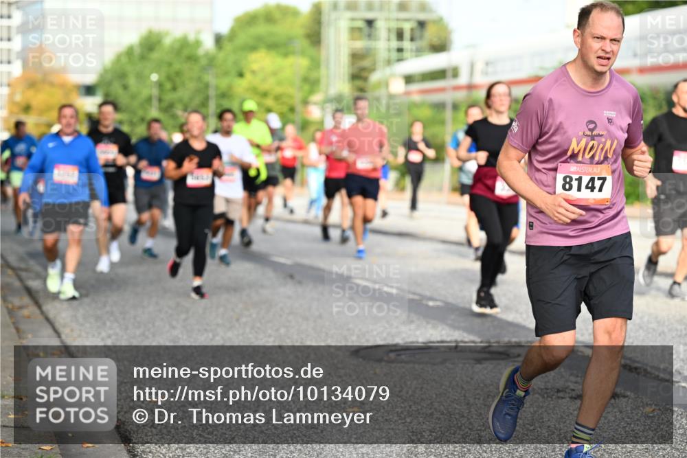 06.09.2026 - CURREX Alsterlauf Dr. Thomas Lammeyer http://msf.ph/oto/10134079 06.09.2026 09:59:17 Laufen 8147 meine-sportfotos.de