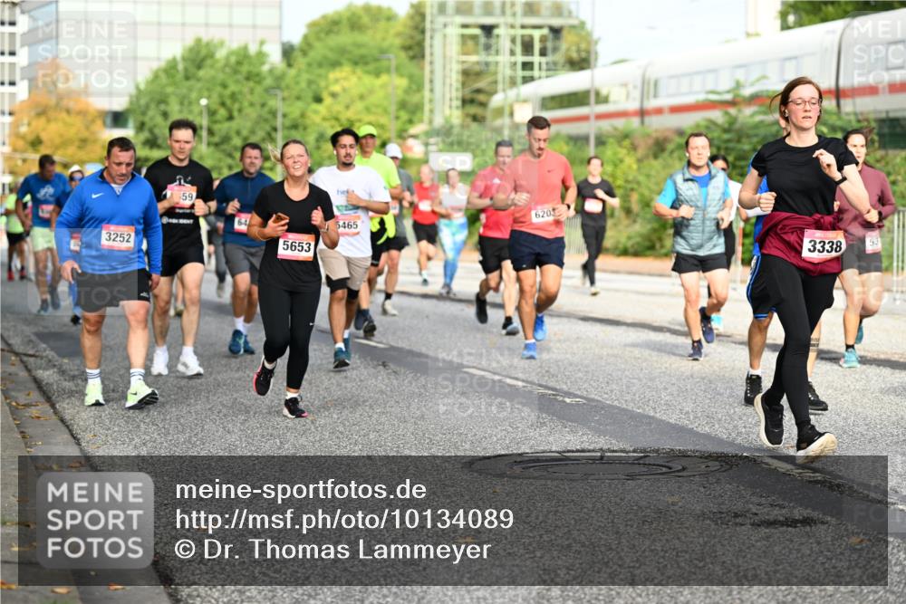 06.09.2026 - CURREX Alsterlauf Dr. Thomas Lammeyer http://msf.ph/oto/10134089 06.09.2026 09:59:17 Laufen 3252, 59, 5653, 5465, 620, 3338, 53 meine-sportfotos.de