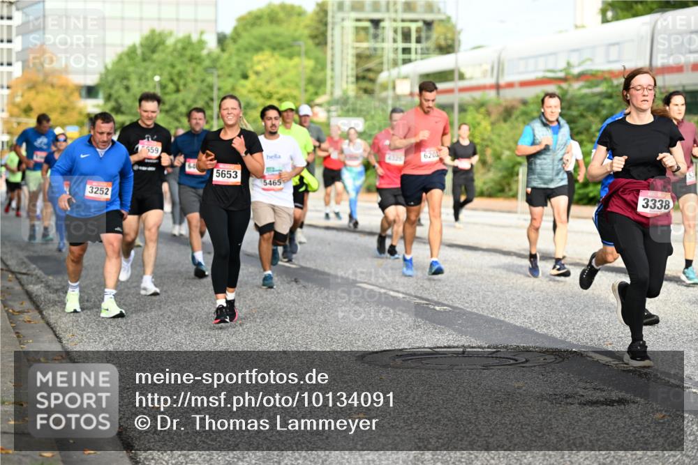 06.09.2026 - CURREX Alsterlauf Dr. Thomas Lammeyer http://msf.ph/oto/10134091 06.09.2026 09:59:18 Laufen 3252, 559, 5653, 5465, 4325, 620, 3338, 153 meine-sportfotos.de
