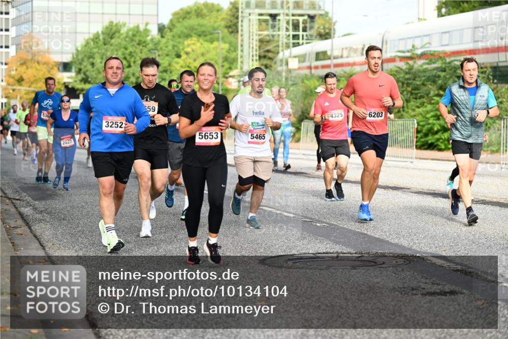 06.09.2026 - CURREX Alsterlauf Dr. Thomas Lammeyer http://msf.ph/oto/10134104 06.09.2026 09:59:19 Laufen 536, 2522, 3252, 59, 12549, 4325, 6203, 5653, 2, 5465 meine-sportfotos.de
