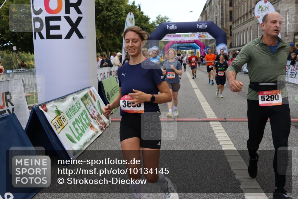 06.09.2026 - CURREX Alsterlauf Strokosch-Dieckow http://msf.ph/oto/10134145 06.09.2026 10:08:05 Ziel 2390, 2407, 3192, 3193, 3194, 3298, 3666, 4159, 4292, 4727, 4841, 5049, 5256, 5290, 5597, 6168, 6361, 6395 meine-sportfotos.de