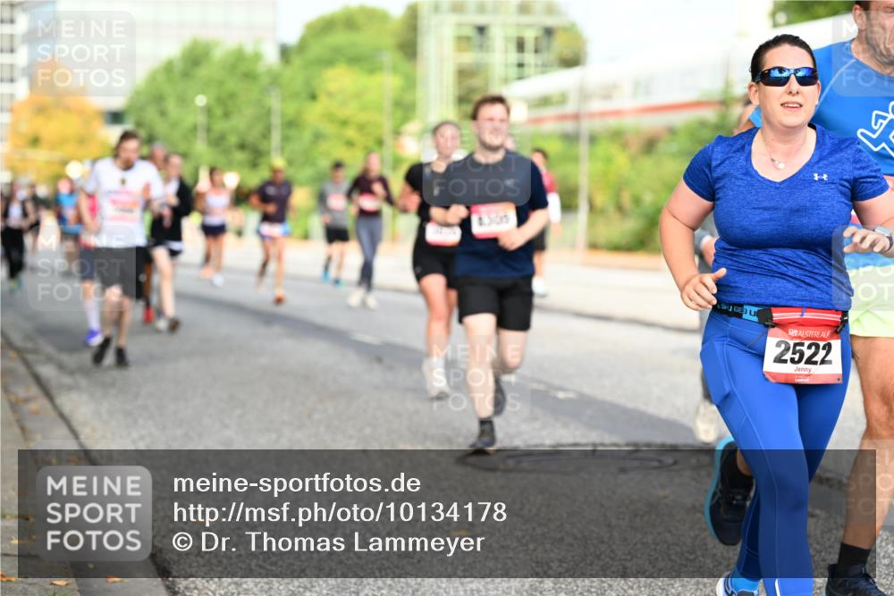 06.09.2026 - CURREX Alsterlauf Dr. Thomas Lammeyer http://msf.ph/oto/10134178 06.09.2026 09:59:25 Laufen 0, 2522 meine-sportfotos.de