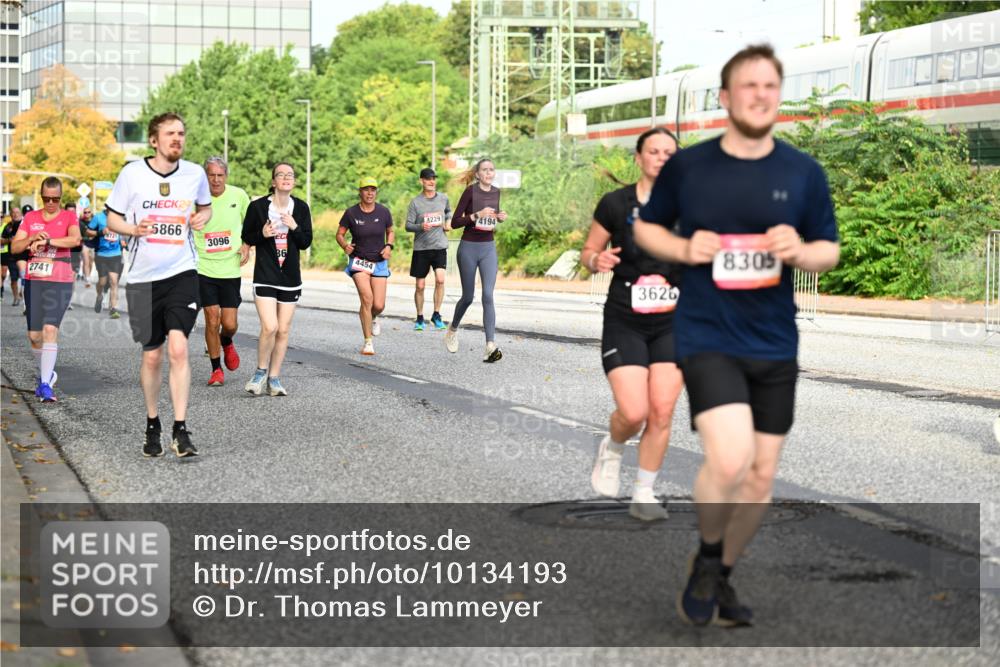 06.09.2026 - CURREX Alsterlauf Dr. Thomas Lammeyer http://msf.ph/oto/10134193 06.09.2026 09:59:26 Laufen 2741, 3721, 24, 5866, 3096, 86, 4454, 4229, 4194, 3626, 8305 meine-sportfotos.de