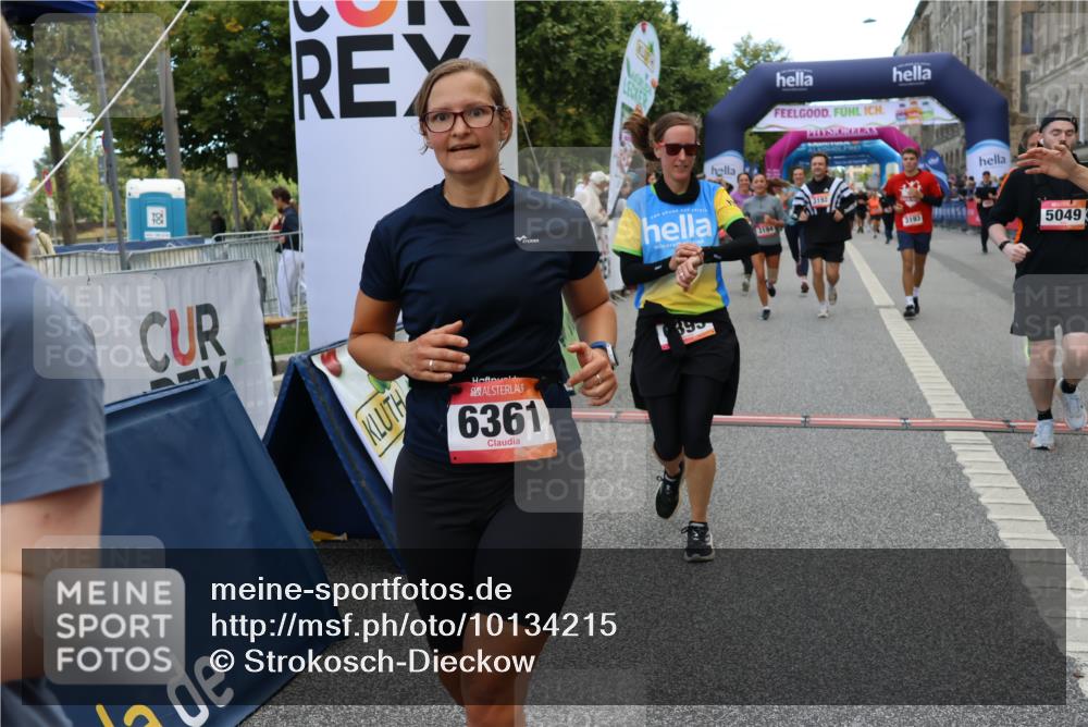 06.09.2026 - CURREX Alsterlauf Strokosch-Dieckow http://msf.ph/oto/10134215 06.09.2026 10:08:07 Ziel 2390, 2407, 3192, 3193, 3194, 3298, 3666, 4159, 4292, 4727, 4841, 5049, 5256, 5290, 5597, 6168, 6361, 6395 meine-sportfotos.de