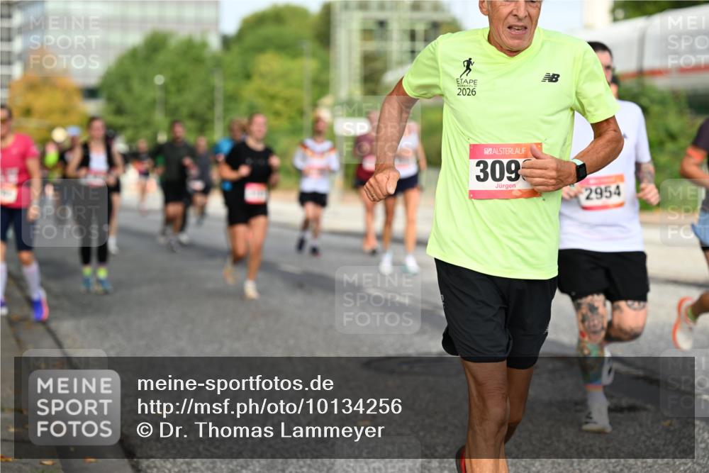 06.09.2026 - CURREX Alsterlauf Dr. Thomas Lammeyer http://msf.ph/oto/10134256 06.09.2026 09:59:31 Laufen 2026, 309, 2954 meine-sportfotos.de