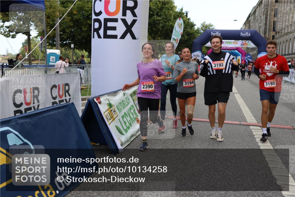 06.09.2026 - CURREX Alsterlauf Strokosch-Dieckow http://msf.ph/oto/10134258 06.09.2026 10:08:10 Ziel 2363, 2390, 2407, 2785, 3192, 3193, 3194, 3298, 4292, 4727, 4841, 5049, 5256, 5290, 5507, 6361, 6395 meine-sportfotos.de