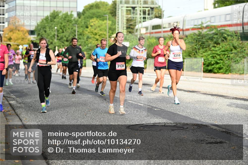 06.09.2026 - CURREX Alsterlauf Dr. Thomas Lammeyer http://msf.ph/oto/10134270 06.09.2026 09:59:32 Laufen 372, 3131, 90, 4310, 5047 meine-sportfotos.de