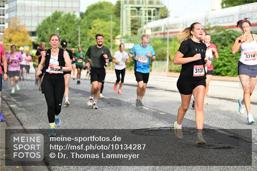 06.09.2026 - CURREX Alsterlauf Dr. Thomas Lammeyer http://msf.ph/oto/10134287 06.09.2026 09:59:34 Laufen 3623, 6, 3721, 3131, 4310 meine-sportfotos.de