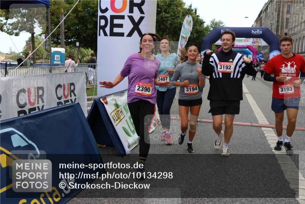 06.09.2026 - CURREX Alsterlauf Strokosch-Dieckow http://msf.ph/oto/10134298 06.09.2026 10:08:11 Ziel 2363, 2390, 2407, 2785, 3192, 3193, 3194, 3298, 3933, 4292, 4590, 4727, 4841, 5049, 5256, 5507, 6361, 6395 meine-sportfotos.de