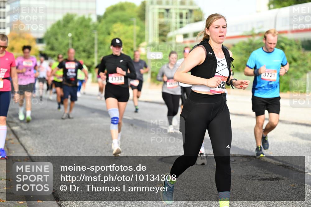 06.09.2026 - CURREX Alsterlauf Dr. Thomas Lammeyer http://msf.ph/oto/10134308 06.09.2026 09:59:36 Laufen 4730, 52, 3721 meine-sportfotos.de