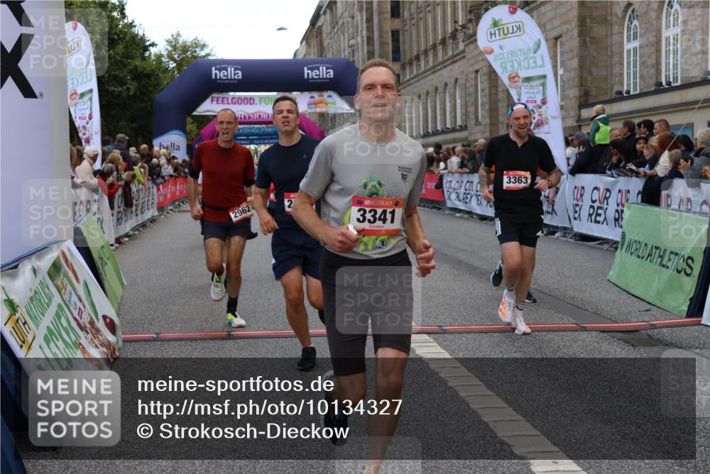06.09.2026 - CURREX Alsterlauf Strokosch-Dieckow http://msf.ph/oto/10134327 06.09.2026 09:54:58 Ziel 2184, 2261, 2314, 2395, 2397, 2494, 2587, 2826, 2962, 3251, 3291, 3341, 3363, 3991, 4322, 4335, 4458, 4839, 5094, 5165, 5298, 5385, 6191 meine-sportfotos.de