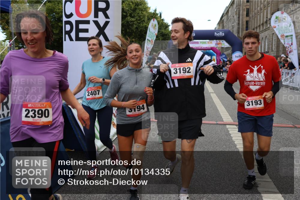 06.09.2026 - CURREX Alsterlauf Strokosch-Dieckow http://msf.ph/oto/10134335 06.09.2026 10:08:11 Ziel 2363, 2390, 2407, 2785, 3192, 3193, 3194, 3298, 3933, 4292, 4590, 4727, 4841, 5049, 5256, 5507, 6361, 6395 meine-sportfotos.de