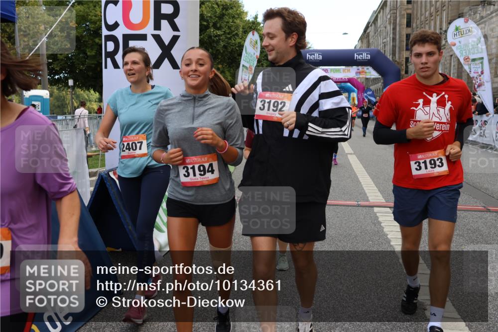 06.09.2026 - CURREX Alsterlauf Strokosch-Dieckow http://msf.ph/oto/10134361 06.09.2026 10:08:12 Ziel 2363, 2390, 2407, 2785, 3192, 3193, 3194, 3298, 3309, 3933, 4292, 4590, 4727, 4841, 5049, 5507, 6361, 6395 meine-sportfotos.de