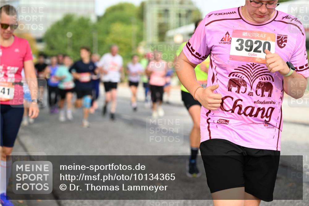 06.09.2026 - CURREX Alsterlauf Dr. Thomas Lammeyer http://msf.ph/oto/10134365 06.09.2026 09:59:41 Laufen 3920, 41 meine-sportfotos.de
