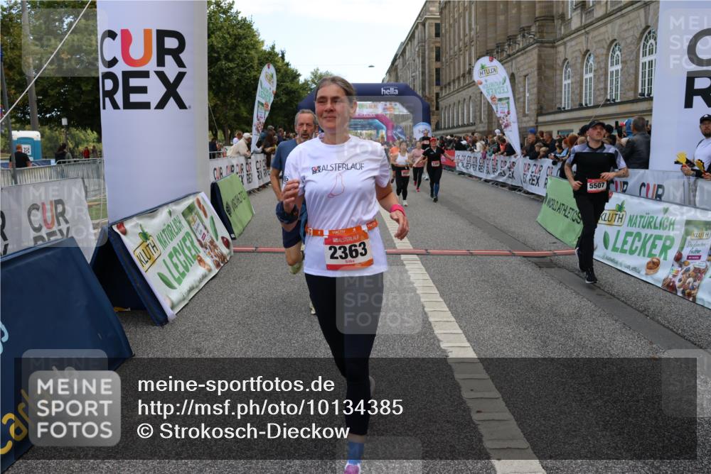 06.09.2026 - CURREX Alsterlauf Strokosch-Dieckow http://msf.ph/oto/10134385 06.09.2026 10:08:15 Ziel 2363, 2390, 2407, 2785, 3192, 3193, 3194, 3200, 3298, 3309, 3352, 3933, 4169, 4292, 4590, 4727, 5507, 8258, 8260 meine-sportfotos.de