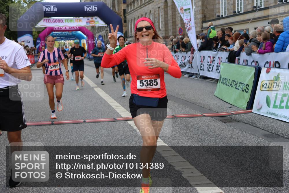 06.09.2026 - CURREX Alsterlauf Strokosch-Dieckow http://msf.ph/oto/10134389 06.09.2026 09:55:00 Ziel 2184, 2261, 2314, 2395, 2397, 2494, 2502, 2826, 2962, 3251, 3291, 3341, 3363, 4322, 4335, 4458, 4839, 5094, 5298, 5385, 6191 meine-sportfotos.de