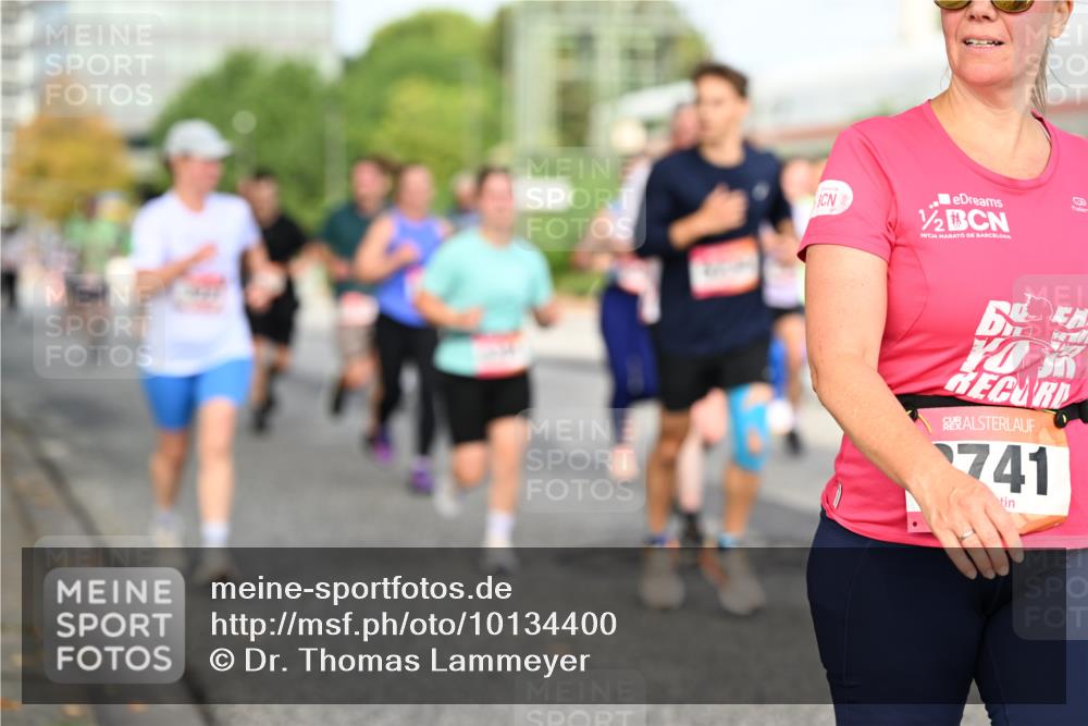 06.09.2026 - CURREX Alsterlauf Dr. Thomas Lammeyer http://msf.ph/oto/10134400 06.09.2026 09:59:44 Laufen 12, 741 meine-sportfotos.de