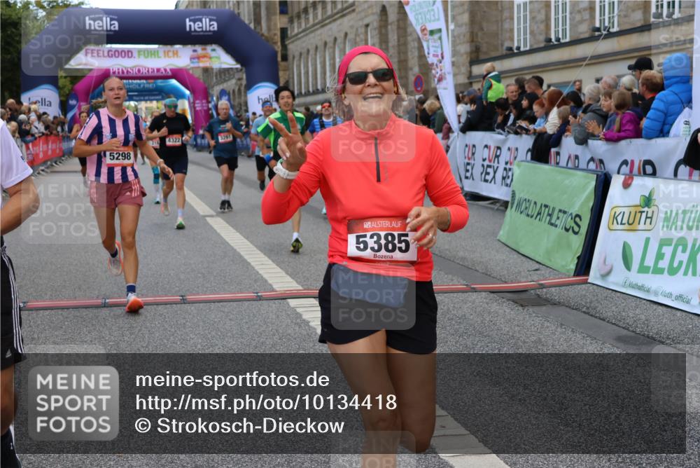 06.09.2026 - CURREX Alsterlauf Strokosch-Dieckow http://msf.ph/oto/10134418 06.09.2026 09:55:00 Ziel 2184, 2261, 2314, 2395, 2397, 2494, 2502, 2826, 2962, 3251, 3291, 3341, 3363, 4322, 4335, 4458, 4839, 5094, 5298, 5385, 6191 meine-sportfotos.de