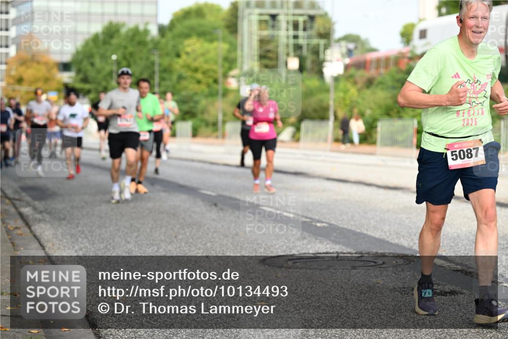 06.09.2026 - CURREX Alsterlauf Dr. Thomas Lammeyer http://msf.ph/oto/10134493 06.09.2026 09:59:52 Laufen 25, 2025, 5087 meine-sportfotos.de