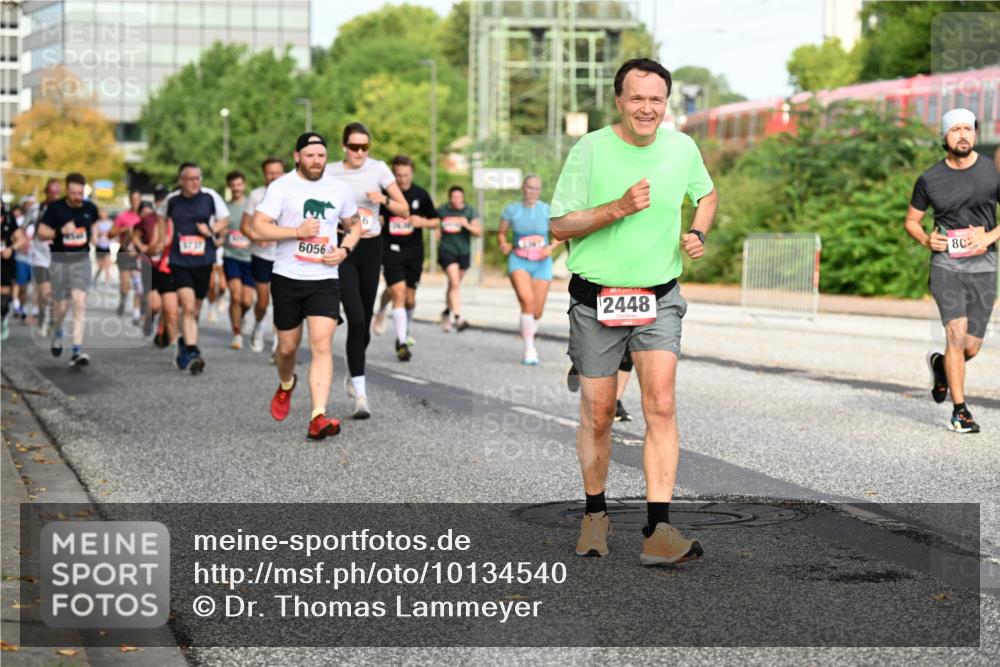 06.09.2026 - CURREX Alsterlauf Dr. Thomas Lammeyer http://msf.ph/oto/10134540 06.09.2026 09:59:56 Laufen 6056, 80, 2448 meine-sportfotos.de