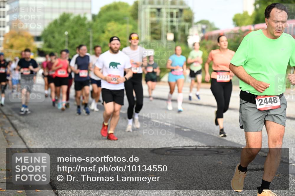 06.09.2026 - CURREX Alsterlauf Dr. Thomas Lammeyer http://msf.ph/oto/10134550 06.09.2026 09:59:57 Laufen 2448 meine-sportfotos.de