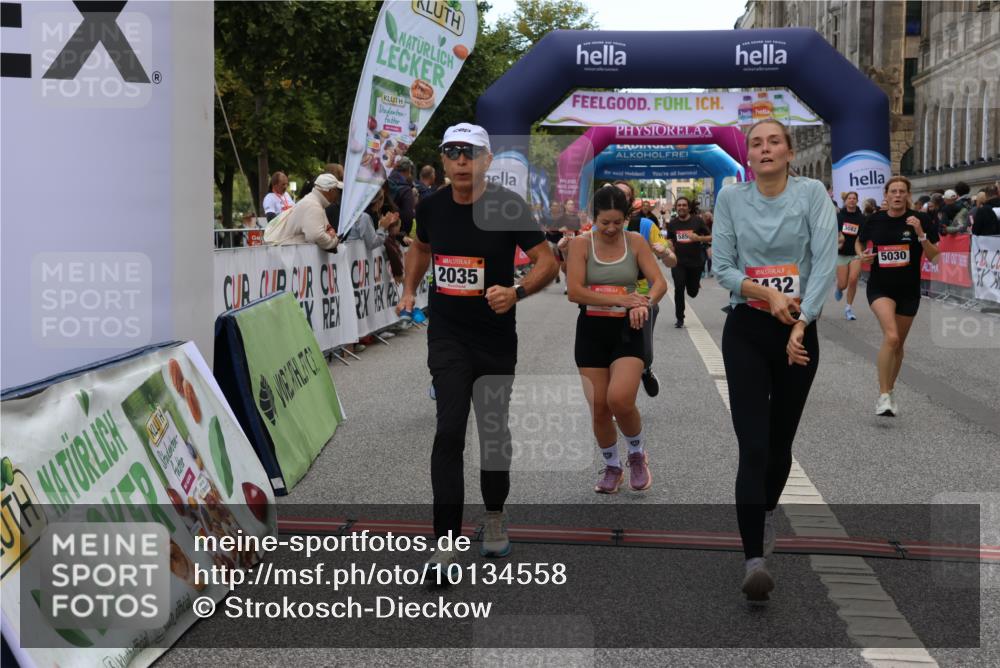 06.09.2026 - CURREX Alsterlauf Strokosch-Dieckow http://msf.ph/oto/10134558 06.09.2026 10:08:29 Ziel 2035, 2080, 2105, 2155, 2440, 2504, 3082, 3093, 3390, 4146, 4247, 4399, 4447, 4476, 5030, 5140, 5582, 5854, 6230, 6473 meine-sportfotos.de