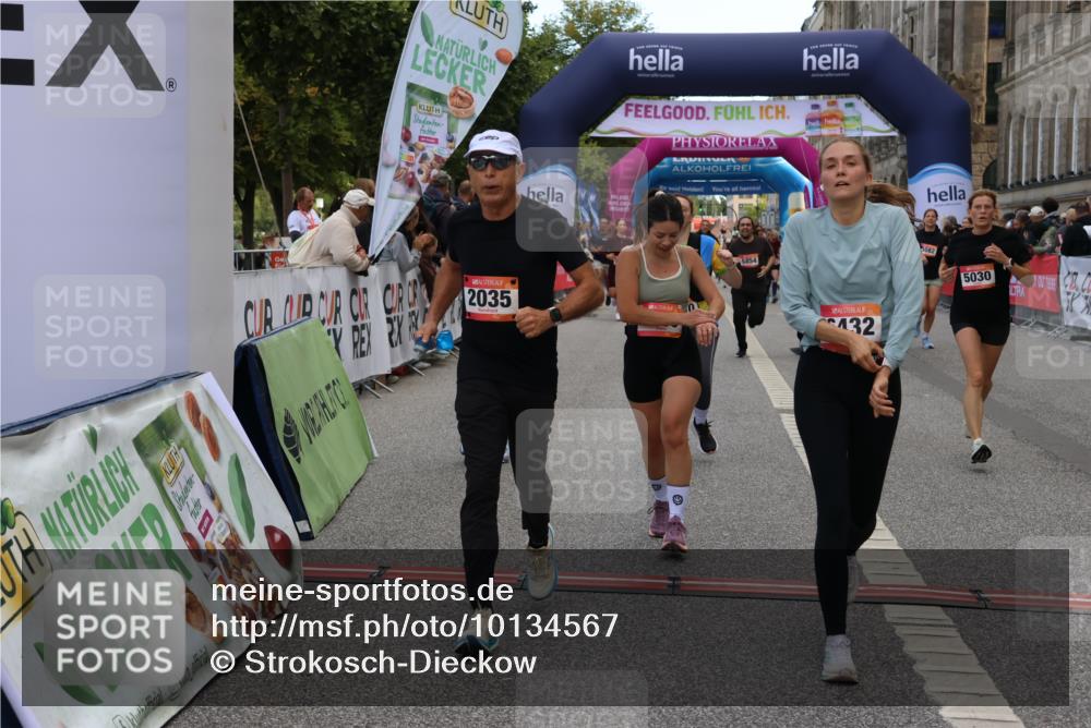 06.09.2026 - CURREX Alsterlauf Strokosch-Dieckow http://msf.ph/oto/10134567 06.09.2026 10:08:29 Ziel 2035, 2080, 2105, 2155, 2440, 2504, 3082, 3093, 3390, 4146, 4247, 4399, 4447, 4476, 5030, 5140, 5582, 5854, 6230, 6473 meine-sportfotos.de