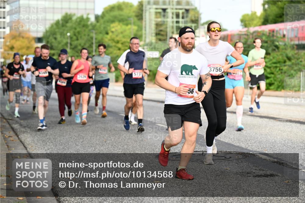 06.09.2026 - CURREX Alsterlauf Dr. Thomas Lammeyer http://msf.ph/oto/10134568 06.09.2026 09:59:59 Laufen 6345, 5737, 3756, 56 meine-sportfotos.de
