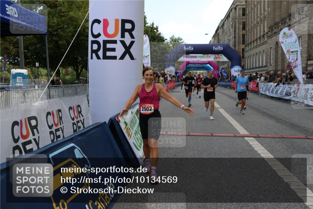 06.09.2026 - CURREX Alsterlauf Strokosch-Dieckow http://msf.ph/oto/10134569 06.09.2026 09:55:07 Ziel 2184, 2261, 2348, 2499, 2502, 2826, 3291, 4266, 4322, 4622, 4765, 4839, 4956, 5094, 5298, 5721, 6216 meine-sportfotos.de