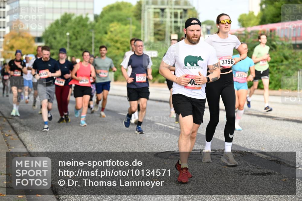 06.09.2026 - CURREX Alsterlauf Dr. Thomas Lammeyer http://msf.ph/oto/10134571 06.09.2026 09:59:59 Laufen 36345, 5737, 2529, 05, 3756, 336 meine-sportfotos.de