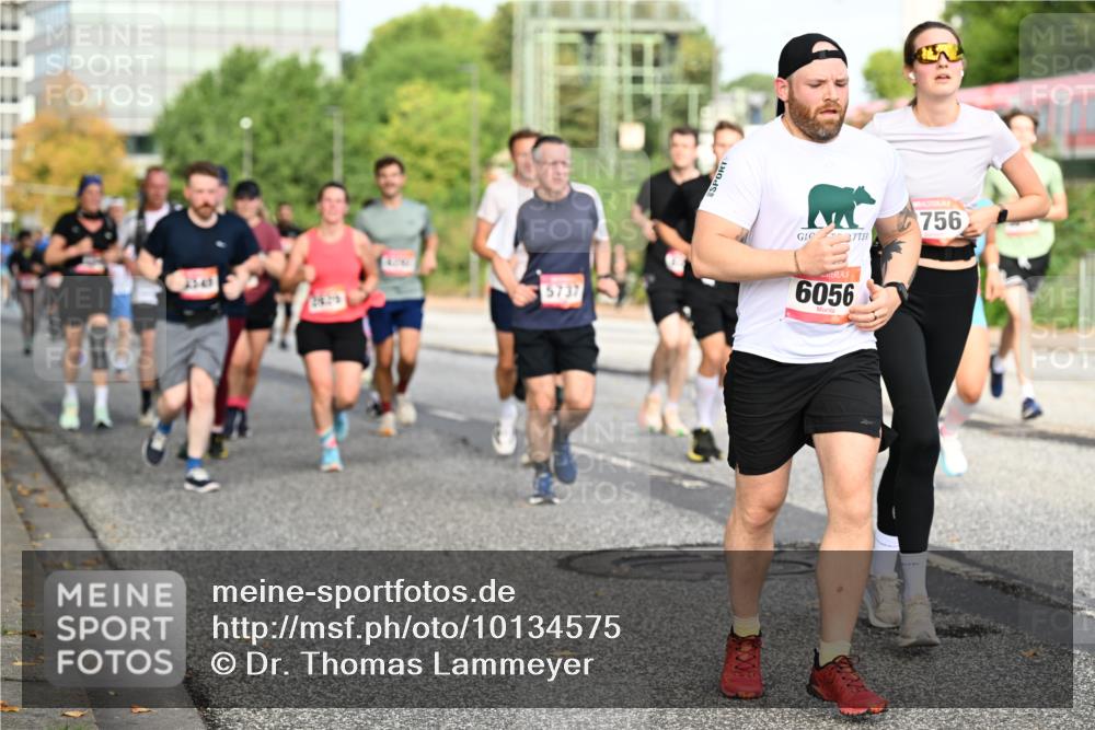 06.09.2026 - CURREX Alsterlauf Dr. Thomas Lammeyer http://msf.ph/oto/10134575 06.09.2026 09:59:59 Laufen 5737, 756, 6056 meine-sportfotos.de