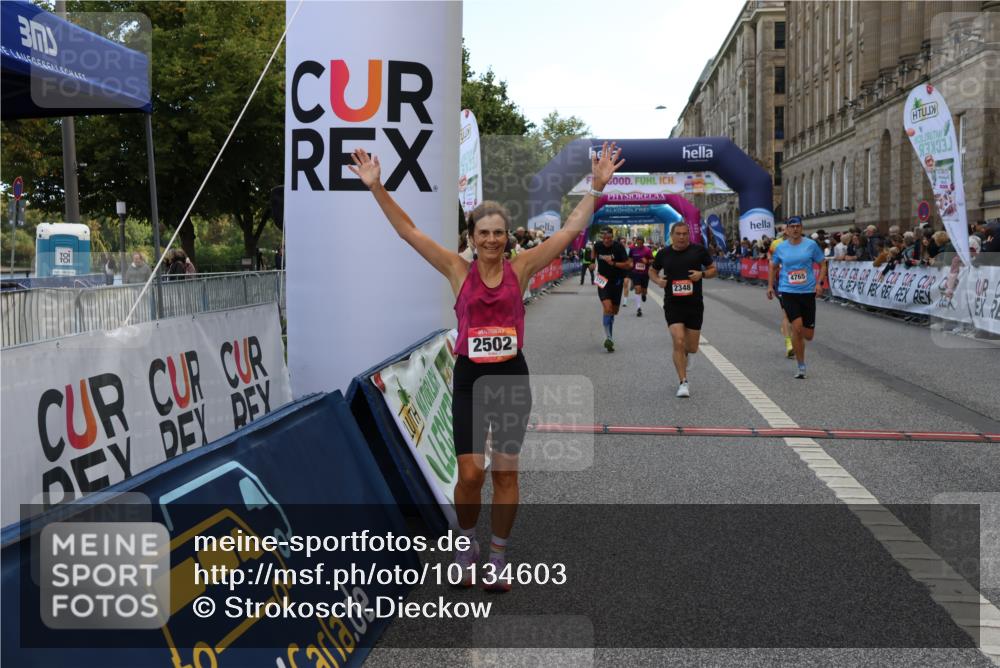 06.09.2026 - CURREX Alsterlauf Strokosch-Dieckow http://msf.ph/oto/10134603 06.09.2026 09:55:08 Ziel 2184, 2261, 2348, 2499, 2502, 2826, 3291, 4266, 4322, 4615, 4622, 4765, 4839, 4956, 5094, 5721, 6216 meine-sportfotos.de