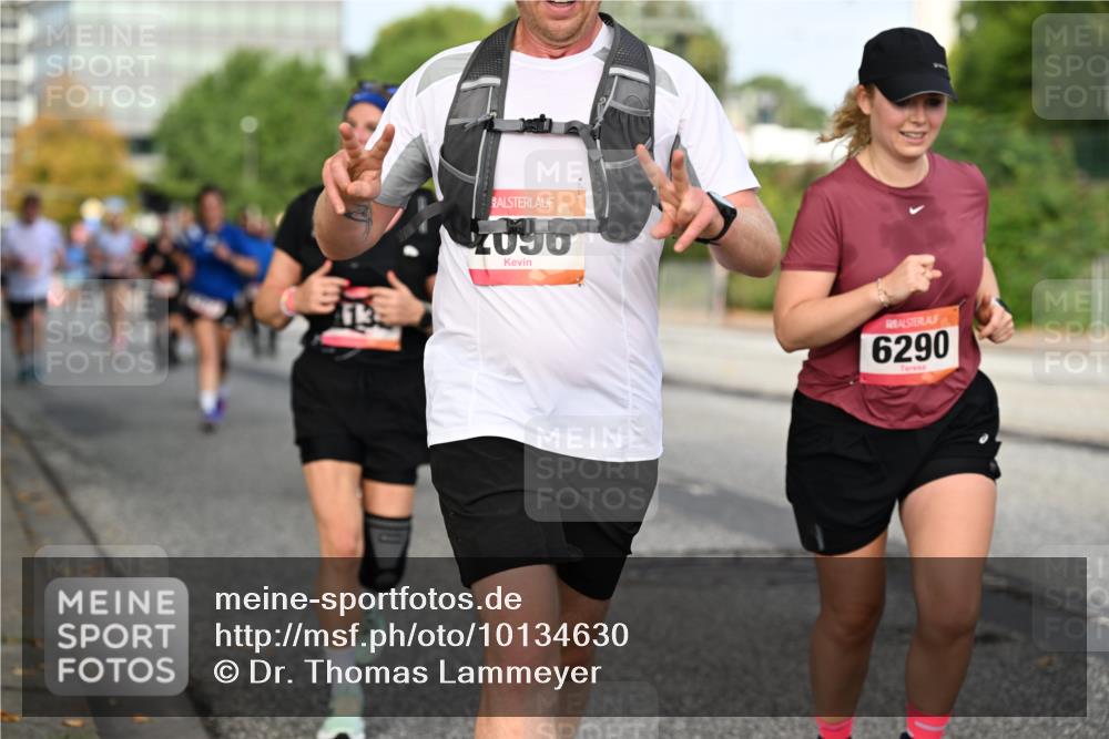 06.09.2026 - CURREX Alsterlauf Dr. Thomas Lammeyer http://msf.ph/oto/10134630 06.09.2026 10:00:04 Laufen 2090, 6290 meine-sportfotos.de
