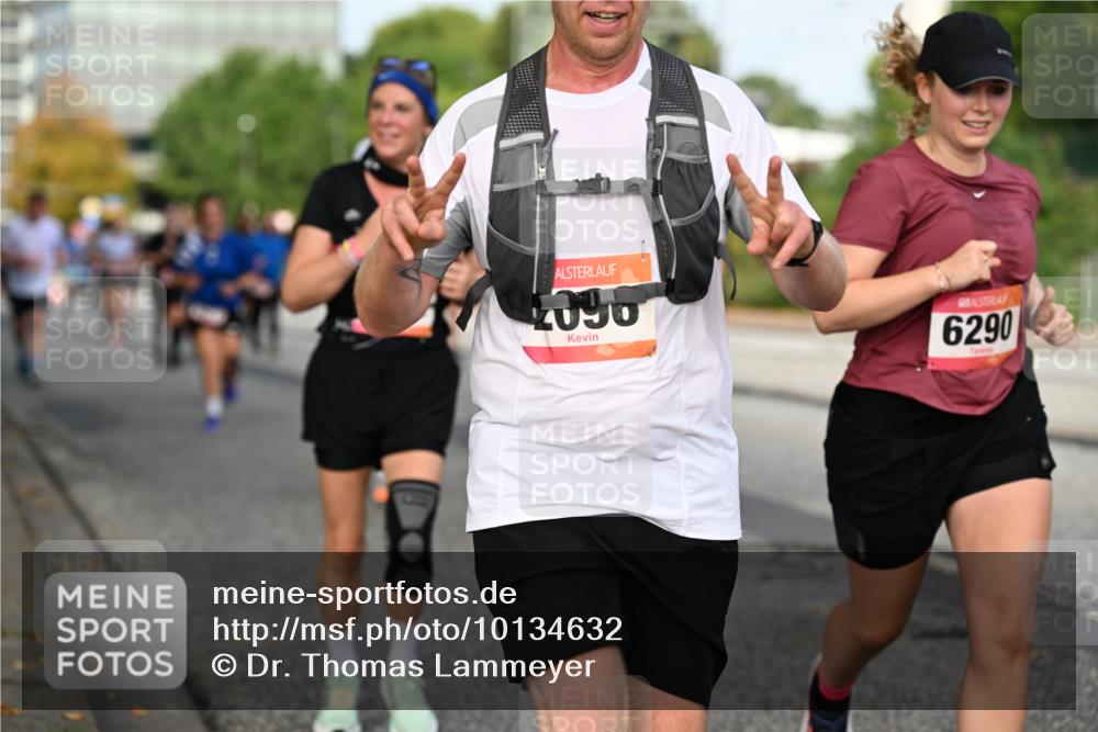 06.09.2026 - CURREX Alsterlauf Dr. Thomas Lammeyer http://msf.ph/oto/10134632 06.09.2026 10:00:04 Laufen 2090, 6290 meine-sportfotos.de