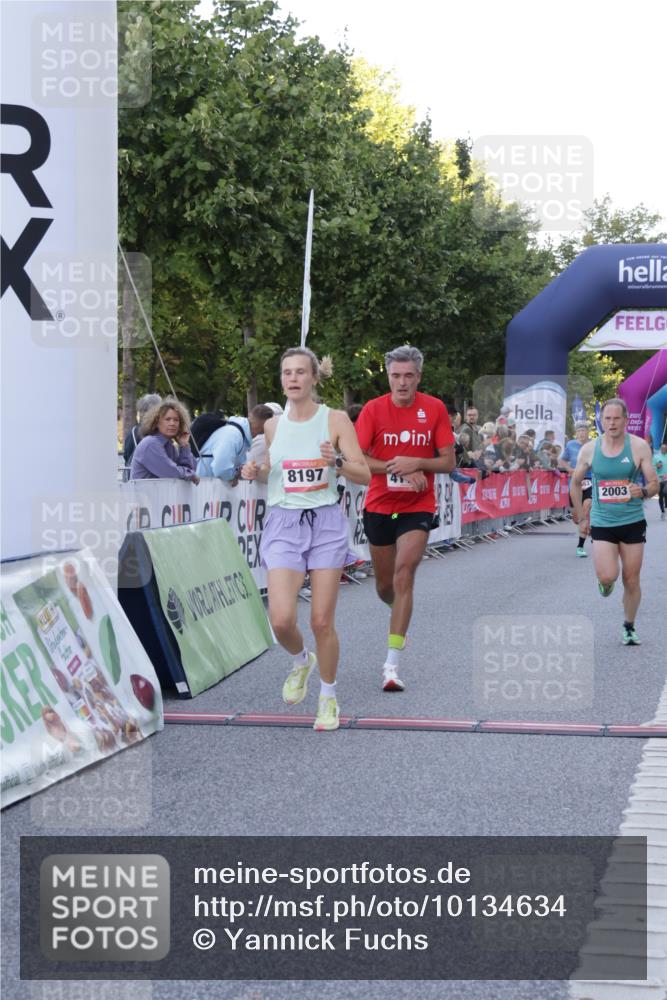 06.09.2026 - CURREX Alsterlauf Yannick Fuchs http://msf.ph/oto/10134634 06.09.2026 09:42:21 Ziel 2003, 4114, 4858, 5554, 5663, 5960, 5984, 6151, 6419, 6463, 8197 meine-sportfotos.de