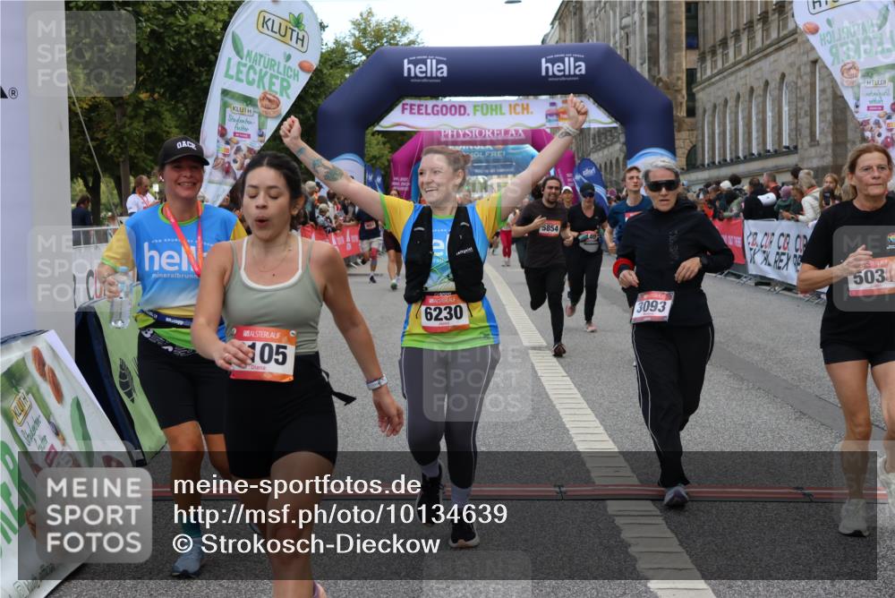 06.09.2026 - CURREX Alsterlauf Strokosch-Dieckow http://msf.ph/oto/10134639 06.09.2026 10:08:31 Ziel 2035, 2080, 2105, 2155, 2504, 3082, 3093, 3390, 3888, 3889, 4399, 4447, 4476, 4651, 5030, 5140, 5582, 5854, 6230 meine-sportfotos.de