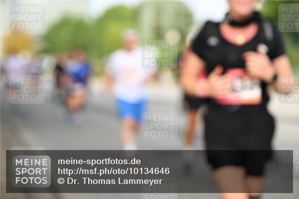 06.09.2026 - CURREX Alsterlauf Dr. Thomas Lammeyer http://msf.ph/oto/10134646 06.09.2026 10:00:05 Laufen  meine-sportfotos.de