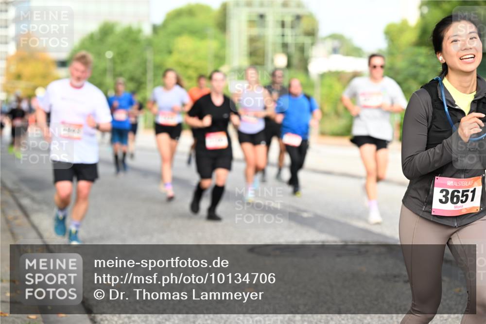 06.09.2026 - CURREX Alsterlauf Dr. Thomas Lammeyer http://msf.ph/oto/10134706 06.09.2026 10:00:10 Laufen 3651 meine-sportfotos.de