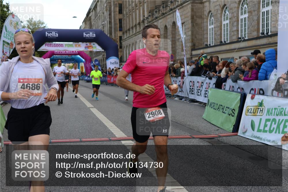 06.09.2026 - CURREX Alsterlauf Strokosch-Dieckow http://msf.ph/oto/10134730 06.09.2026 09:55:18 Ziel 2012, 2231, 2499, 2908, 3344, 4266, 4512, 4615, 4686, 4956, 5211, 5855, 6216 meine-sportfotos.de