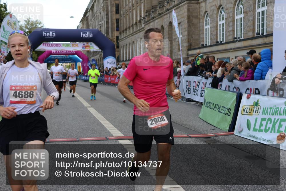 06.09.2026 - CURREX Alsterlauf Strokosch-Dieckow http://msf.ph/oto/10134737 06.09.2026 09:55:18 Ziel 2012, 2231, 2499, 2908, 3344, 4266, 4512, 4615, 4686, 4956, 5211, 5855, 6216 meine-sportfotos.de